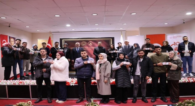 'Gençlik Geleceğimiz, Ailemiz Gücümüz'