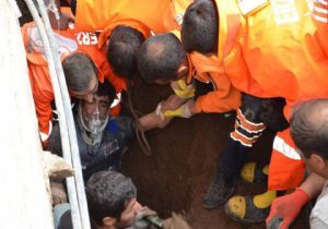 Terminal Caddesinde göçük altında can pazarı