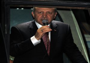  Hangi dilden anlıyorlarsa o dilden… 