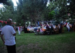 Yardım Gönüllüleri iftarda buluştu