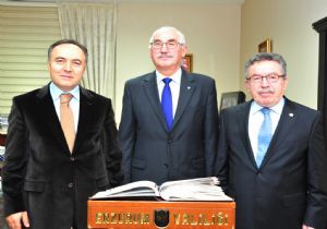 Vali Altıparmak Dadaşları tarif etti