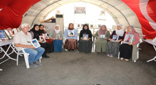 Annelerin nöbeti bin 445’incı gününde