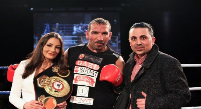 Arslan, ringlere veda ediyor