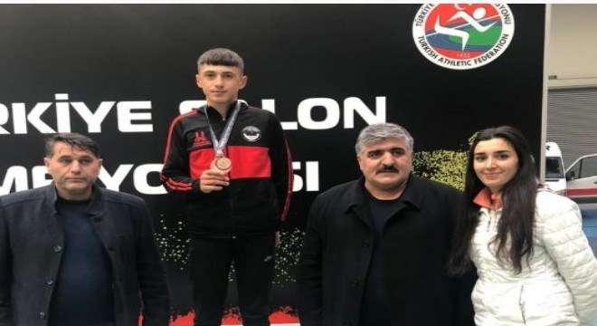 Atletizm yarışlarından ilk madalya geldi