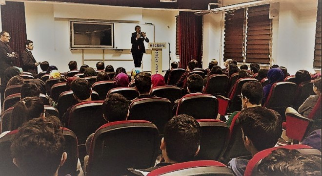 Aydemir: “Gençlerimizin geleceği için evet”