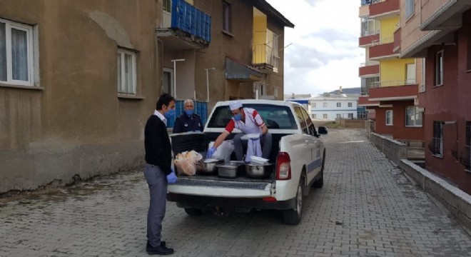 Aşkale Belediyesinden 73 aileye destek