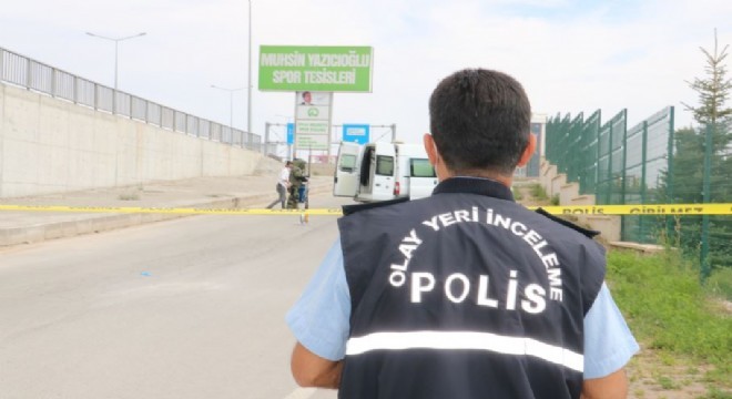 Bomba şüphesi üzerine kara yolu ulaşıma kapatıldı