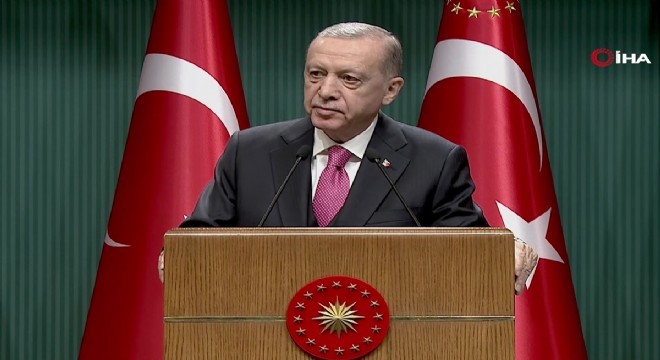 Erdoğan:  Sandığın onuruna asla halel getirmedik 