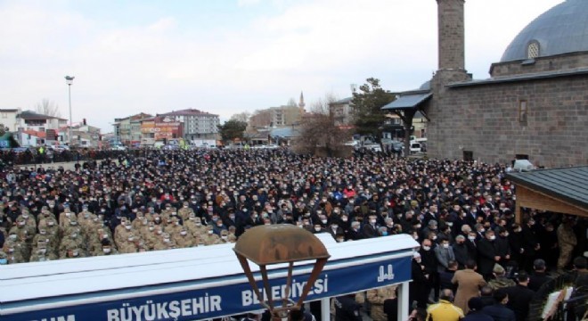 Erzurum şehidini uğurladı