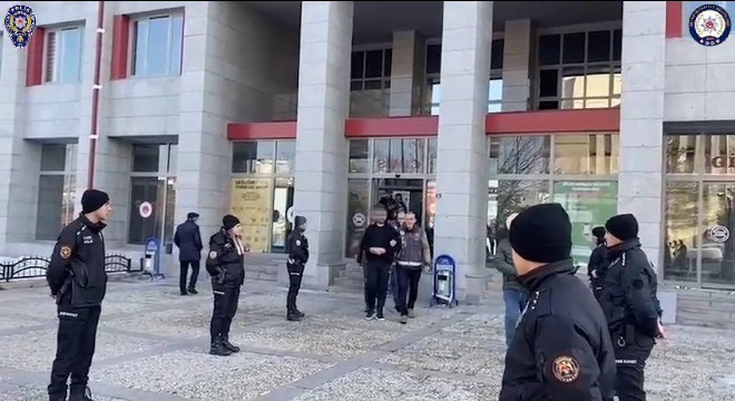 Erzurum’da aranan şahıslara yönelik operasyon