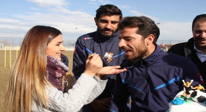 Ferit Erişçi’ye doğum günü sürprizi