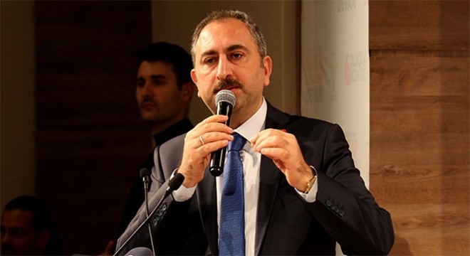 Gül:  Mahkeme kadıya mülk değildir 