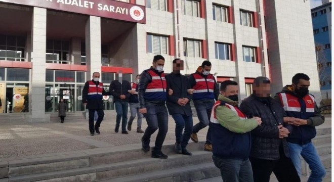 Karayazı’da terör operasyonu