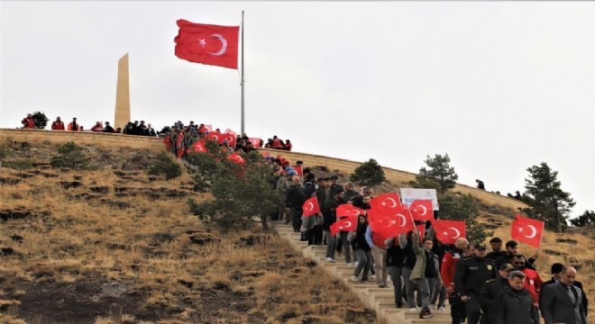 Milli irade değerlerine vefada tek yürek