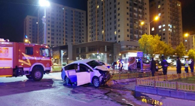 Palandöken’de iki araç çarpıştı: 2 yaralı