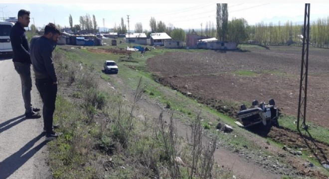 Pasinler yolunda trafik kazası: 1 yaralı