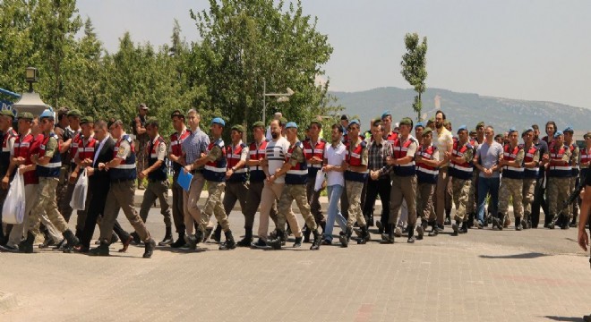 Suikast timi ‘yağma’dan yargılanacak