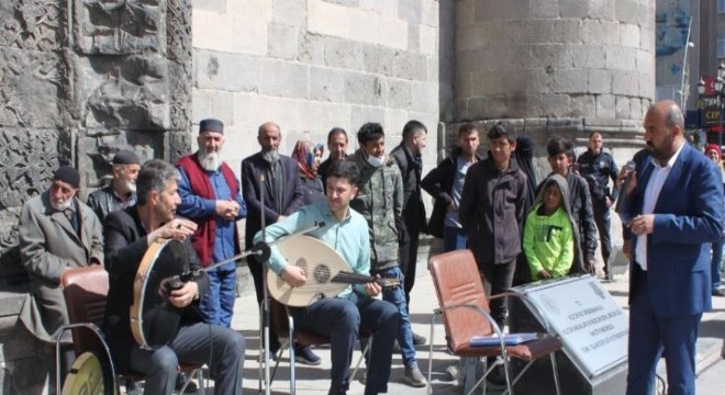 Tasavvuf Musiki Dinletisi yoğun ilgi gördü