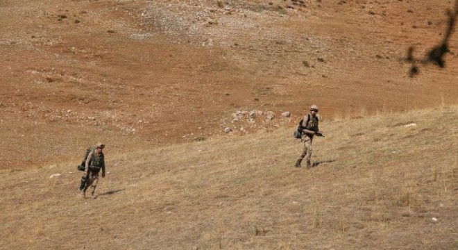 Tunceli’de 5 odadan oluşan sığınak imha edildi