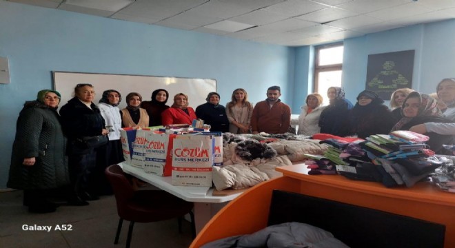 Türk Anneler Derneği’nden öğrencilere destek