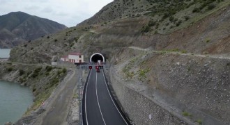 Erzurum - Artvin yolunda dua alan yatırım