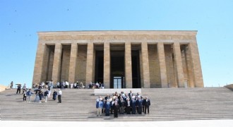 Matbaacılar Anıtkabir'de buluştu