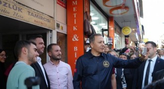Yerlikaya Erzurum'da esnafı dinledi