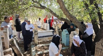 Yuvalı Şehitleri gözyaşı ve dualarla anıldı