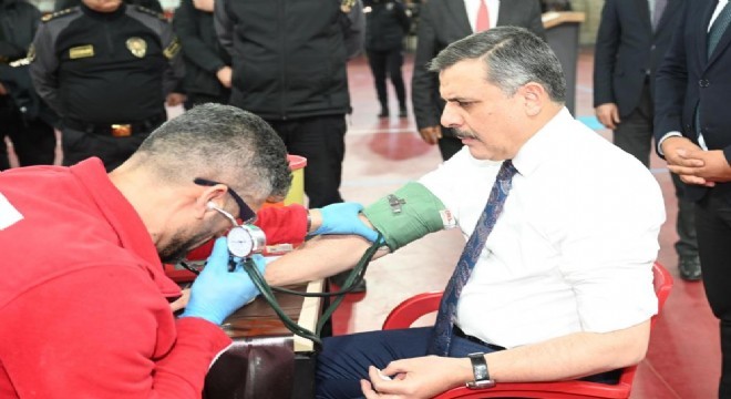 Çiftçi 45’inci kez kan bağışında bulundu