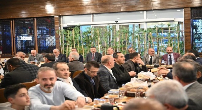 Çiftçi esnafın iftar coşkusunu paylaştı